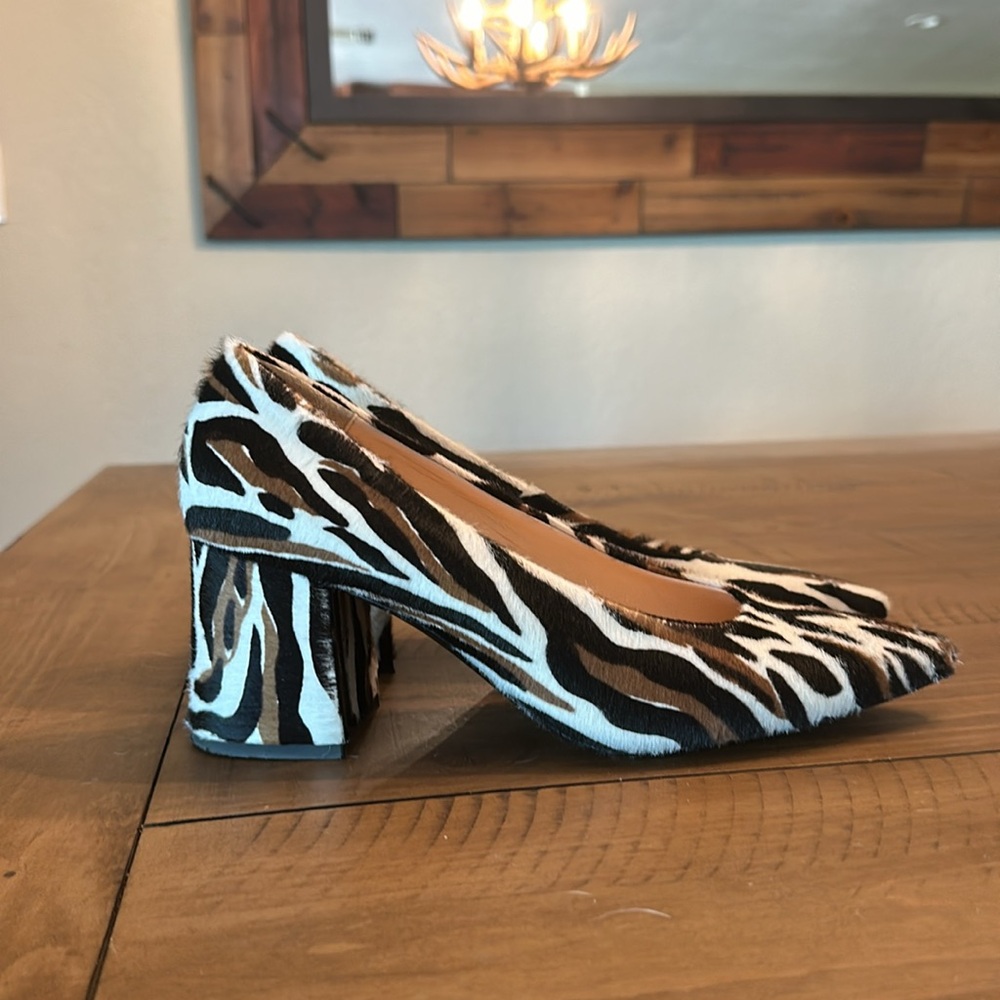 LEOPARD BLOCK HEEL